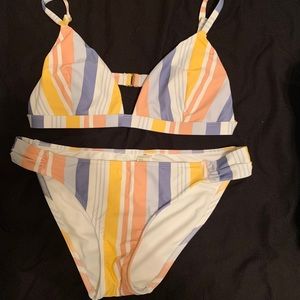 Hollister bathing suit